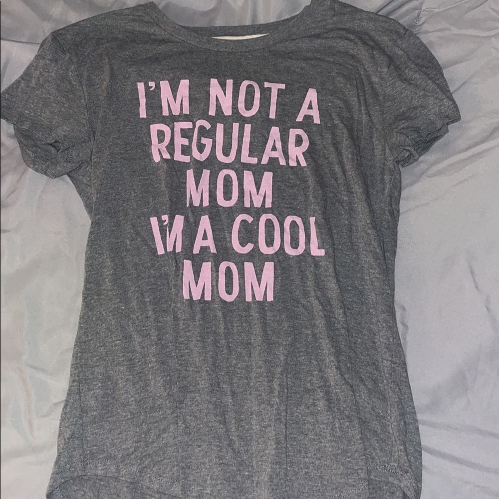 Homage cool mom Tshirt